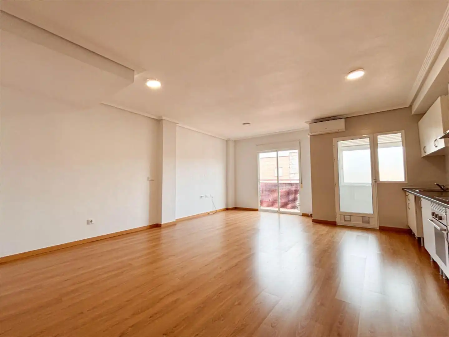 Flat for sale in Calle San Lucas, 2, Sangonera la Verde Living room of Flat for sale in Murcia with Parquet flooring, Community parking and Balcony