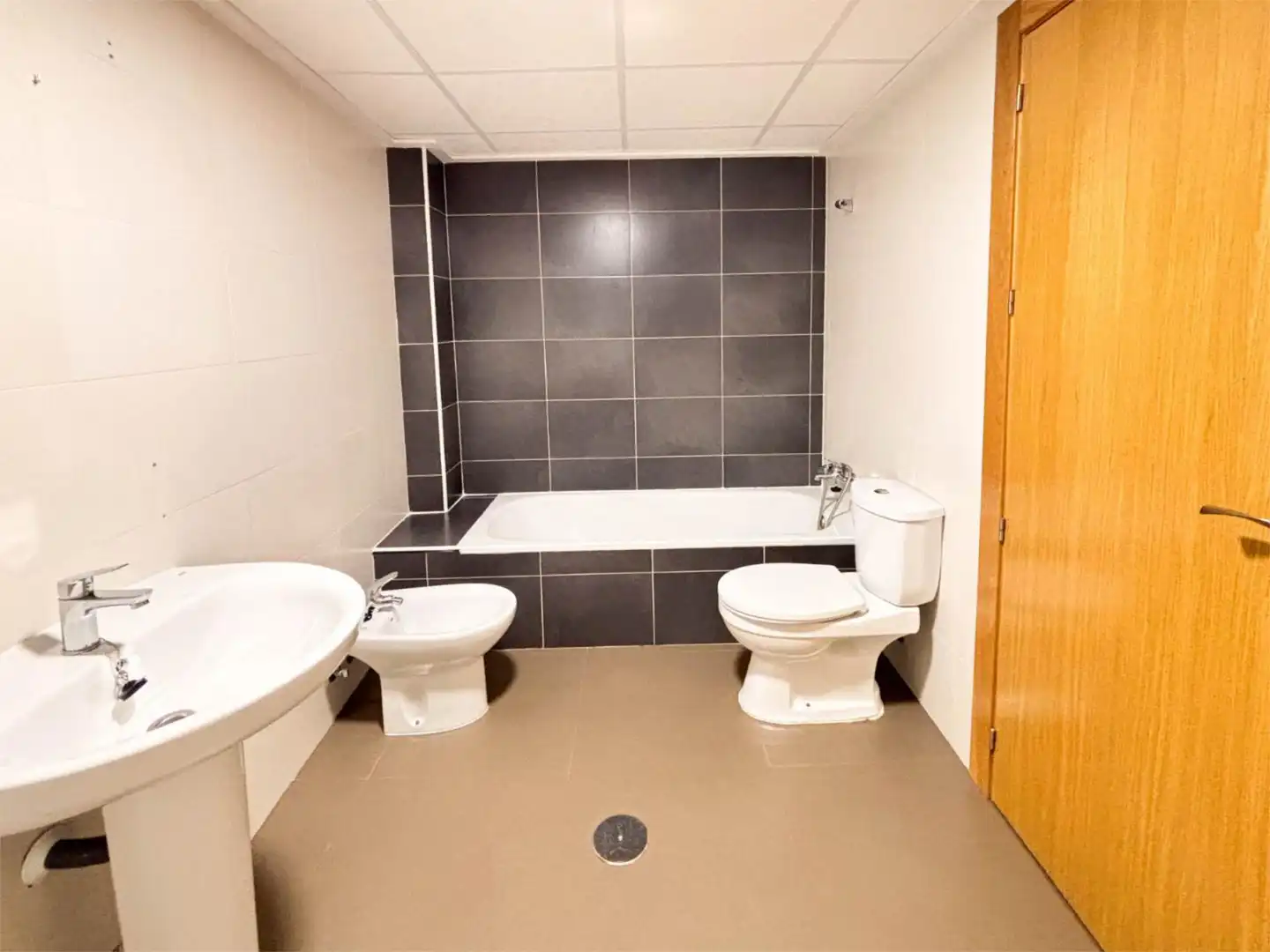 Flat for sale in Calle San Lucas, 2, Sangonera la Verde Bathroom of Flat for sale in Murcia with Parquet flooring, Community parking and Balcony