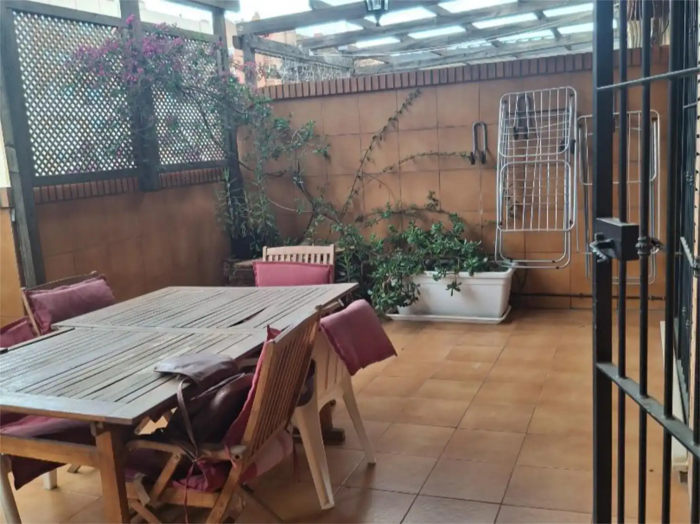Flat for rent in Plaça del Xúquer, 10, La Bega Baixa - Plaza Xúquer Flat for rent in Plaça del Xúquer, 10, La Bega Baixa - Plaza Xúquer