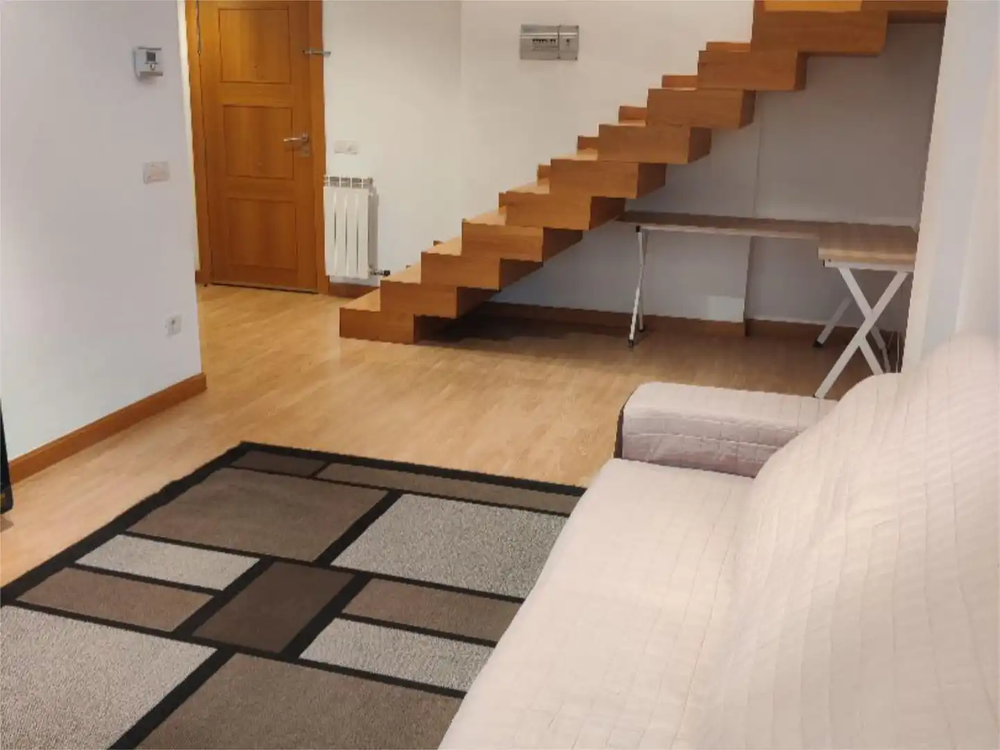 Apartamento de alquiler en Avenida Manuel de Falla, 45, El Arco Apartamento de alquiler en Logroño con Trastero y Piscina