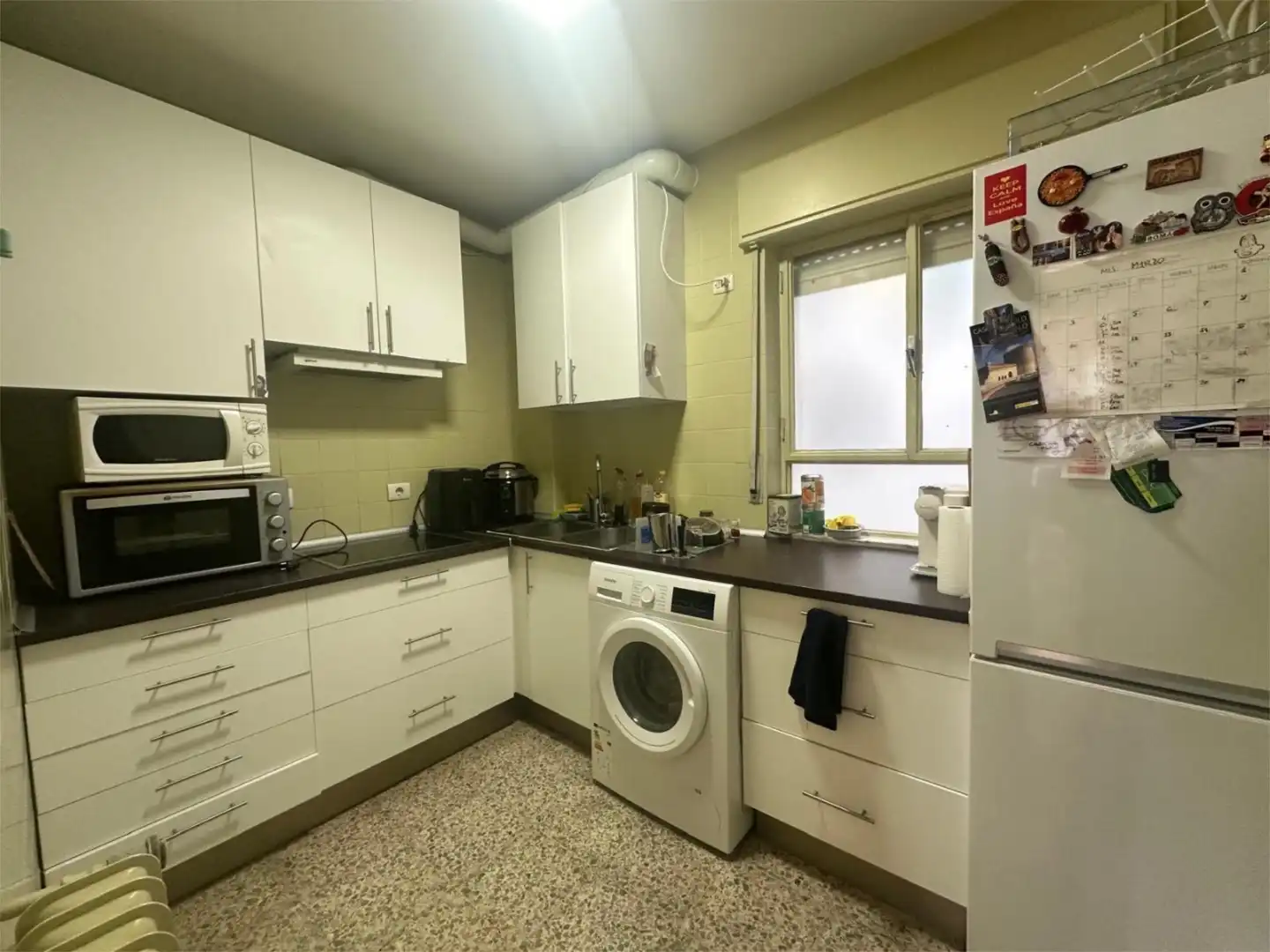 Wohnung zur Miete in Calle María Auxiliadora, 64, Garrido Sur Küche von Wohnung zur Miete in Salamanca Capital mit Balkon