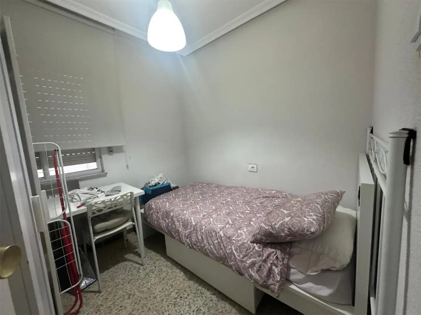 Wohnung zur Miete in Calle María Auxiliadora, 64, Garrido Sur Schlafzimmer von Wohnung zur Miete in Salamanca Capital mit Balkon