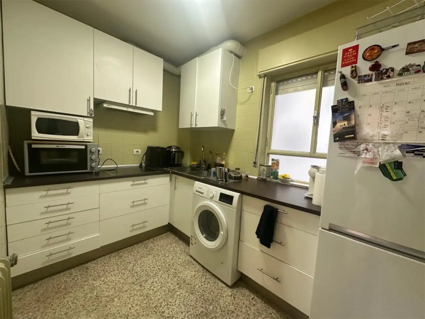 Wohnung zur Miete in Calle María Auxiliadora, 64, Garrido Sur Küche von Wohnung zur Miete in Salamanca Capital mit Balkon