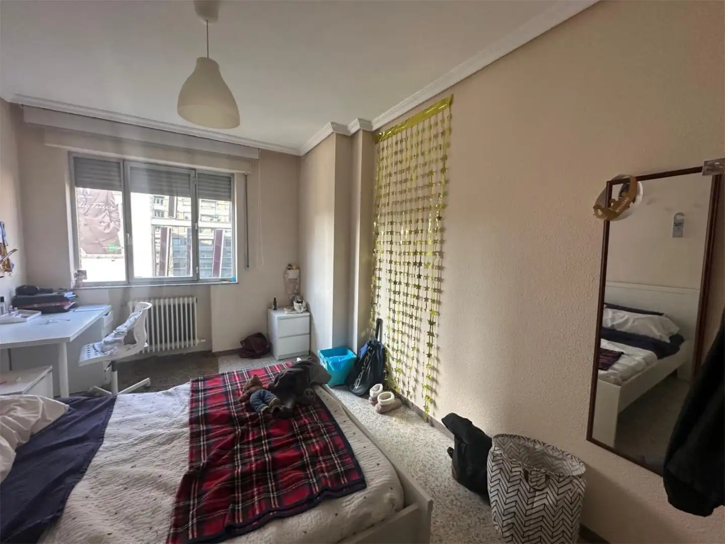 Wohnung zur Miete in Calle María Auxiliadora, 64, Garrido Sur Schlafzimmer von Wohnung zur Miete in Salamanca Capital mit Balkon