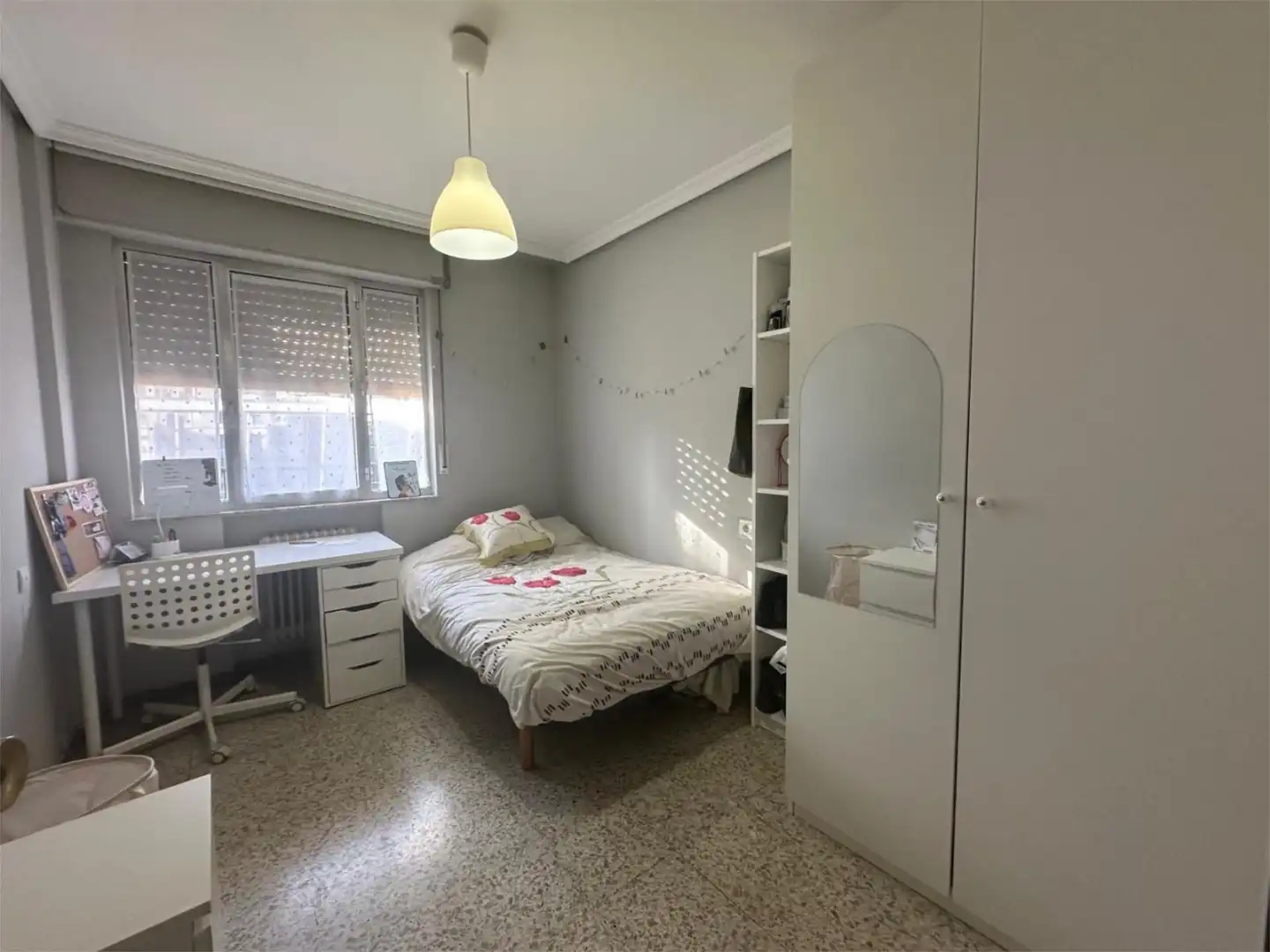 Wohnung zur Miete in Calle María Auxiliadora, 64, Garrido Sur Schlafzimmer von Wohnung zur Miete in Salamanca Capital mit Balkon