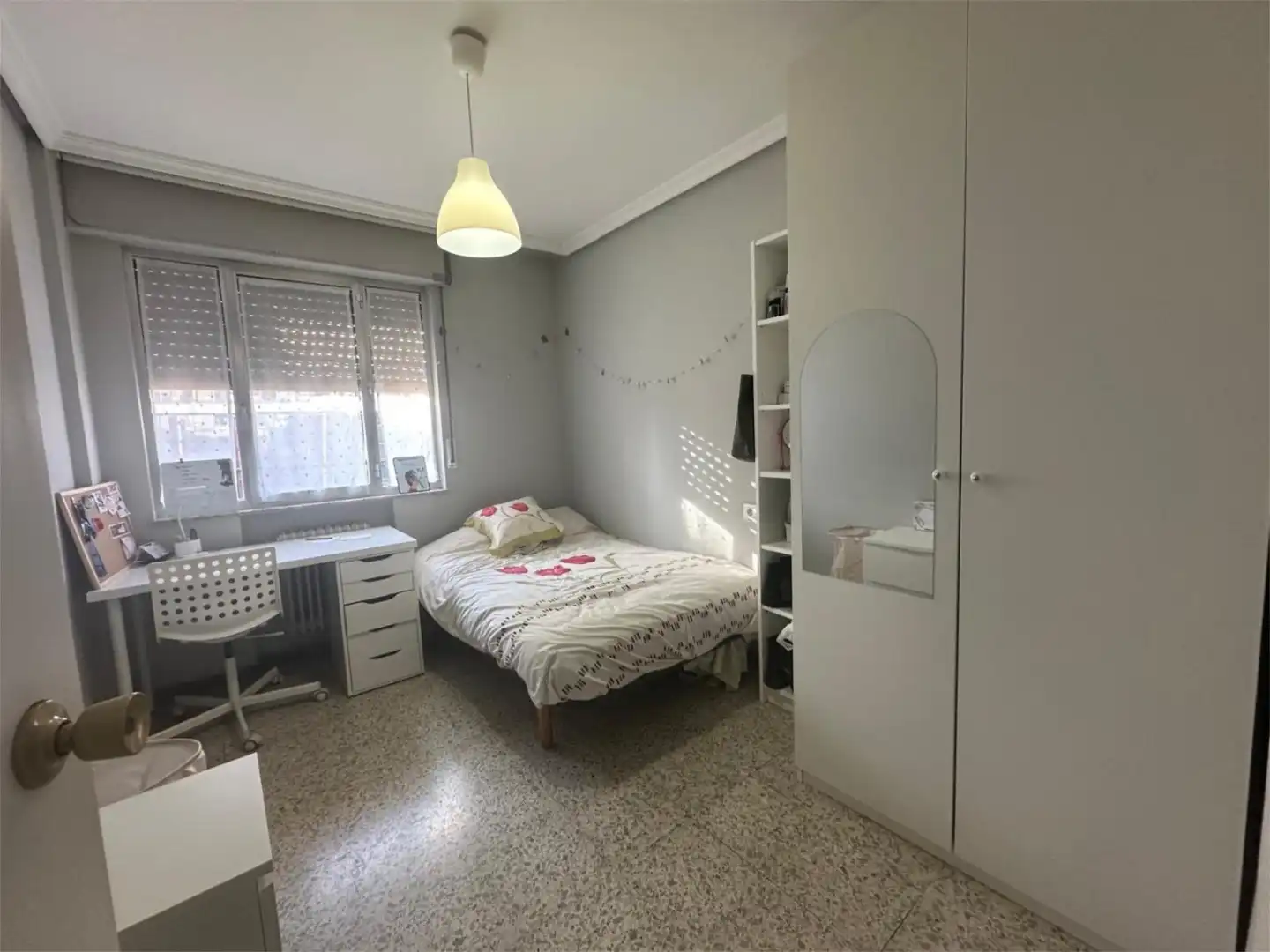 Wohnung zur Miete in Calle María Auxiliadora, 64, Garrido Sur Schlafzimmer von Wohnung zur Miete in Salamanca Capital mit Balkon