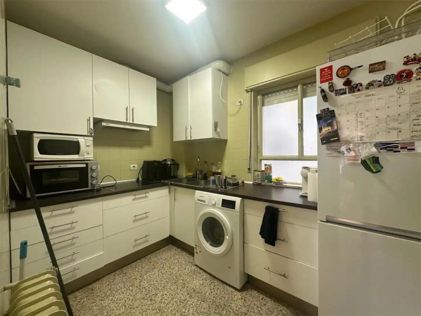 Wohnung zur Miete in Calle María Auxiliadora, 64, Garrido Sur Küche von Wohnung zur Miete in Salamanca Capital mit Balkon