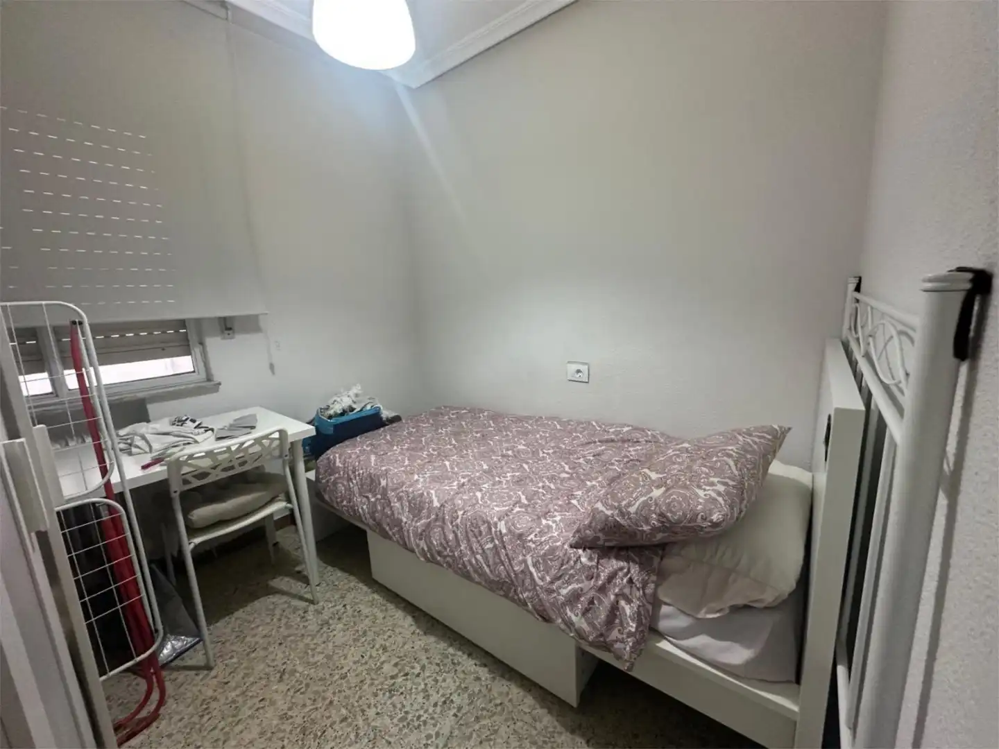 Wohnung zur Miete in Calle María Auxiliadora, 64, Garrido Sur Schlafzimmer von Wohnung zur Miete in Salamanca Capital mit Balkon