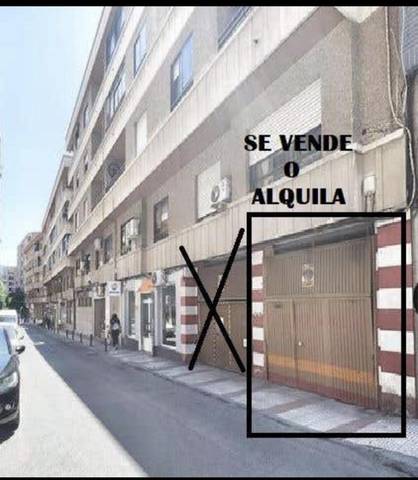 Garaje en Alquiler en Calle Pablo Neruda, 3 en Centro