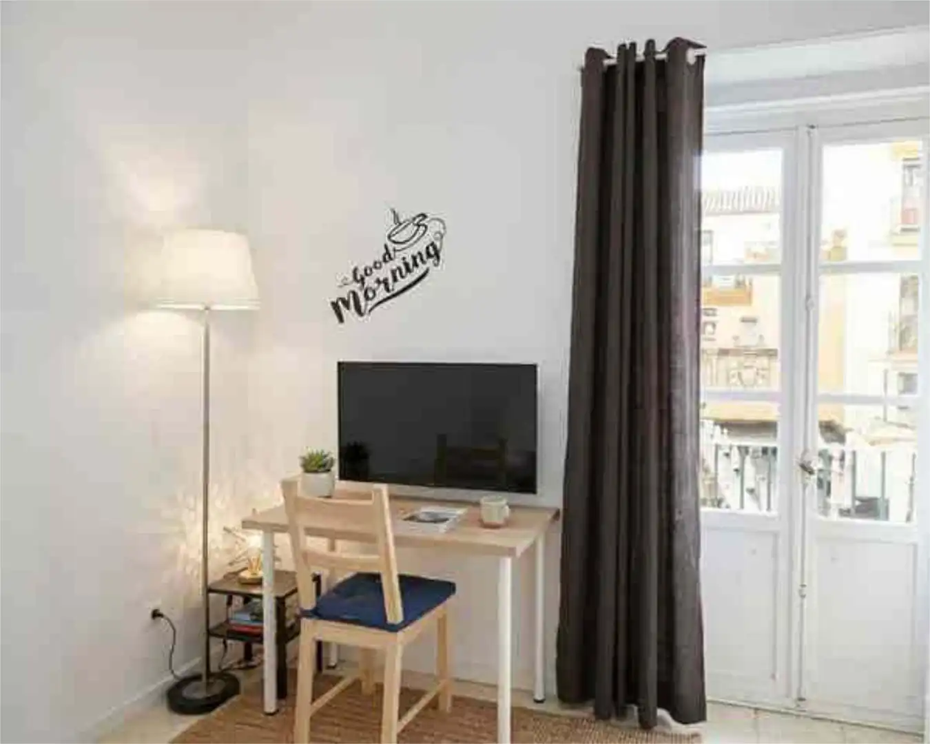 Dormitori de Pis de lloguer en San Fernando amb Calefacció, Terrassa i Moblat