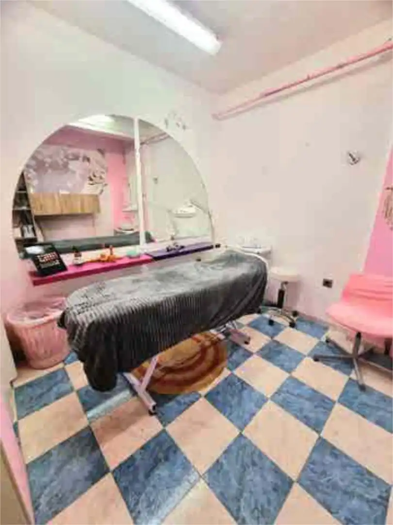 Habitación de Oficina de alquiler en  Madrid Capital