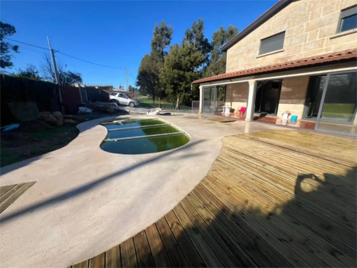 Swimming pool of Single-family semi-detached for rent in Vigo 