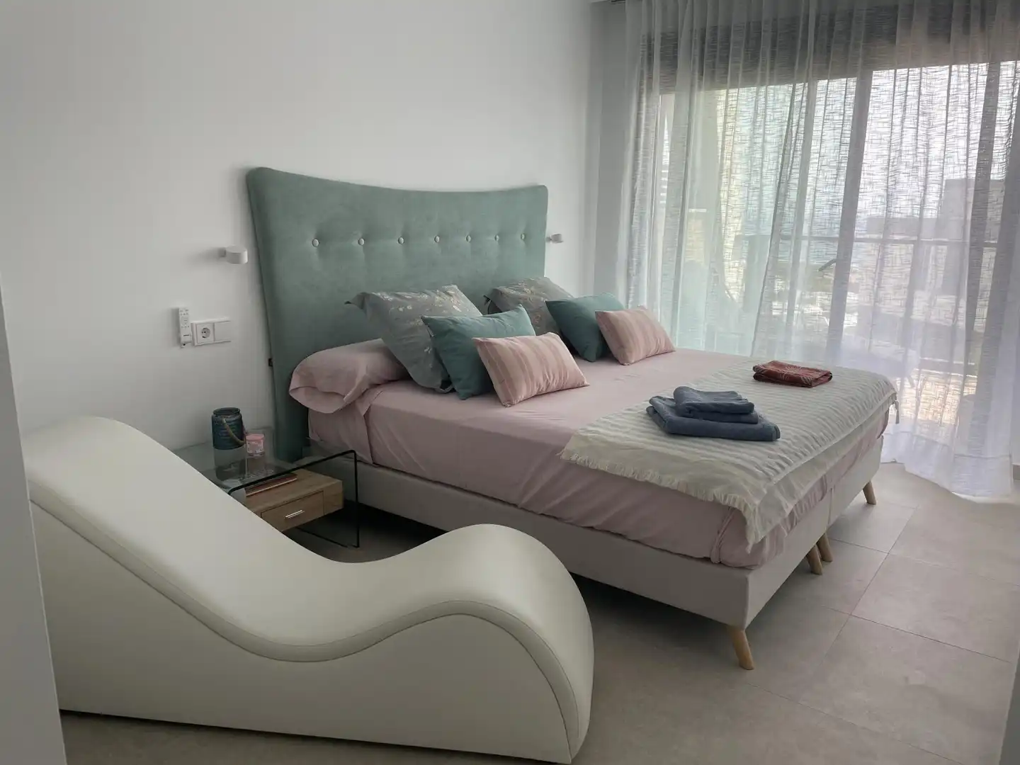 Piso en venta en Calle Canarias, 6-2, Monte y Mar Habitación de Piso en venta en Santa Pola con Aire acondicionado, Terraza y Piscina