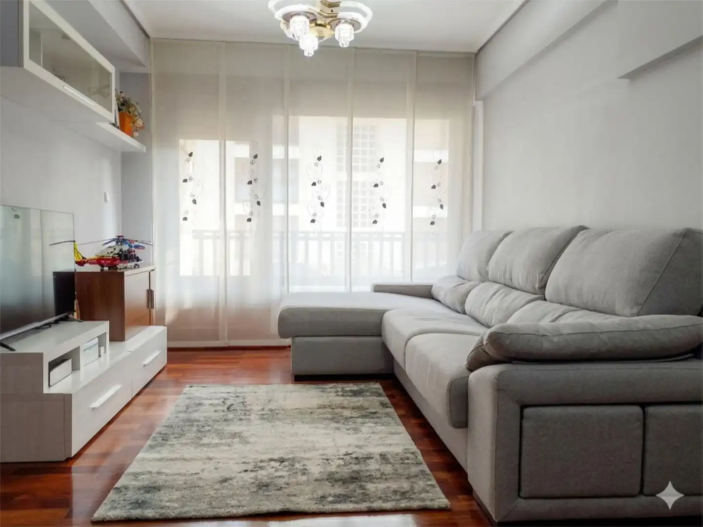 Living room of Flat for sale in Artziniega  with Terrace, Swimming Pool and Balcony
