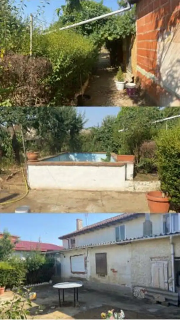 Casa o chalet en venta en Santa María del Monte de Cea Piscina de Casa o chalet en venta en Santa María del Monte de Cea con Jardín privado, Terraza y Trastero