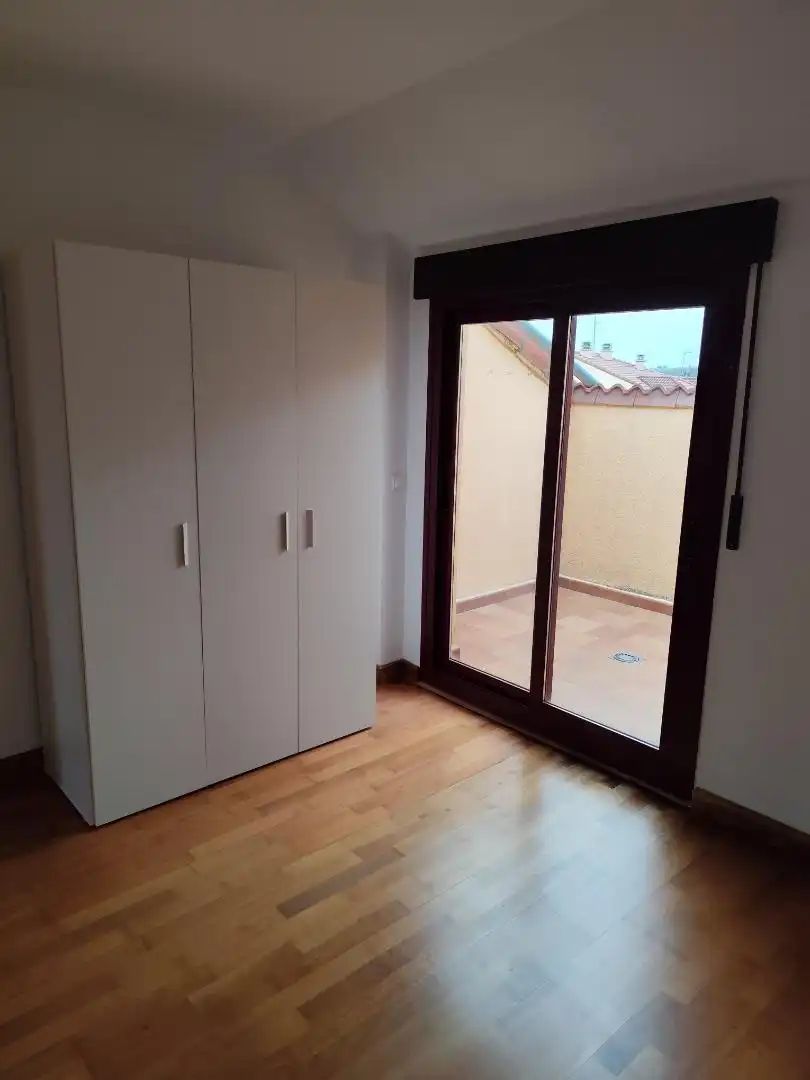 Flat for rent in SG-V-2226, 17, Bernuy de Porreros