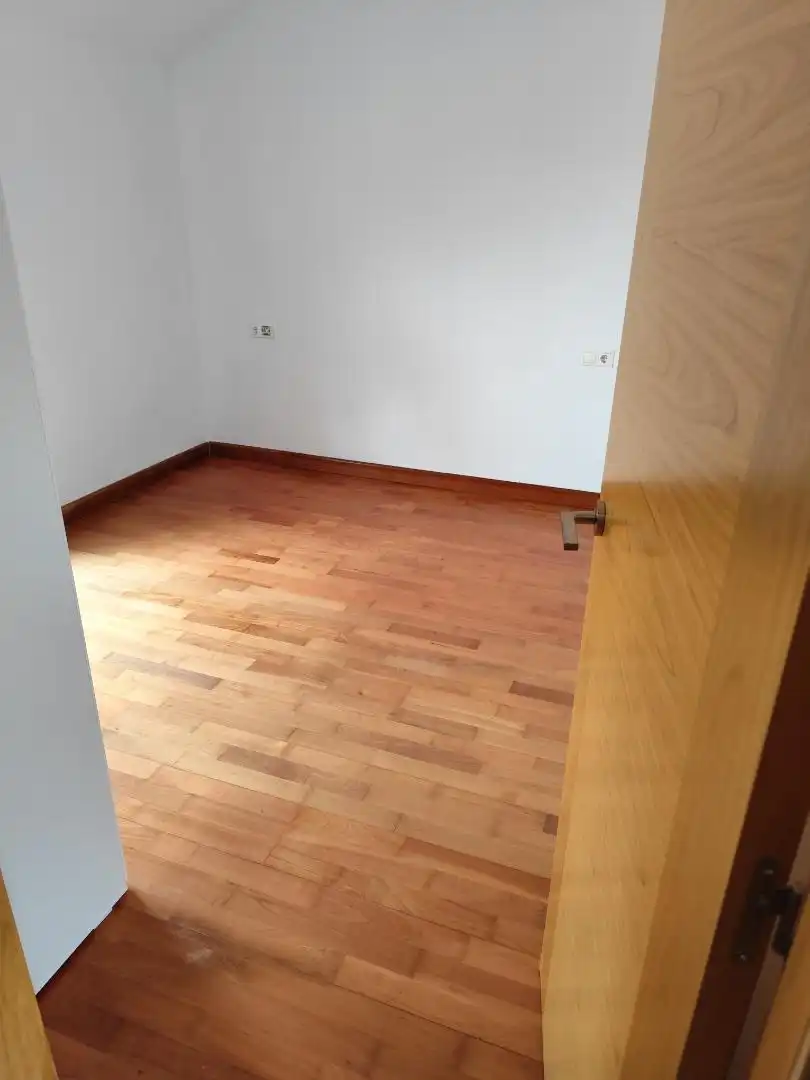Flat for rent in SG-V-2226, 17, Bernuy de Porreros