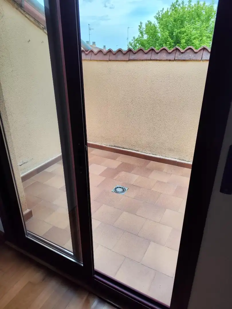 Flat for rent in SG-V-2226, 17, Bernuy de Porreros