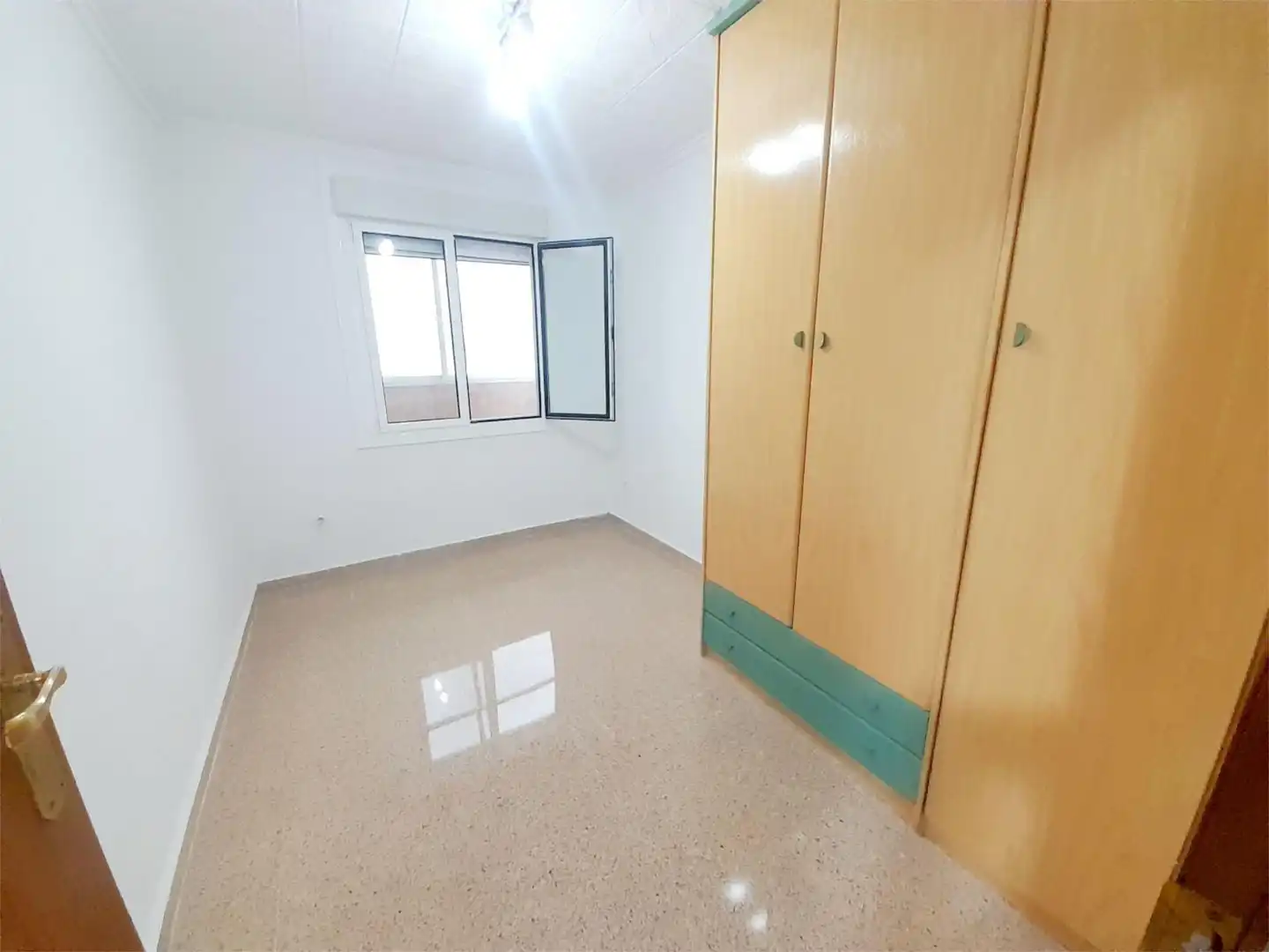 Piso en venta en Avenida de Cartagena, 1, El Altet Habitación de Piso en venta en Elche / Elx con Balcón