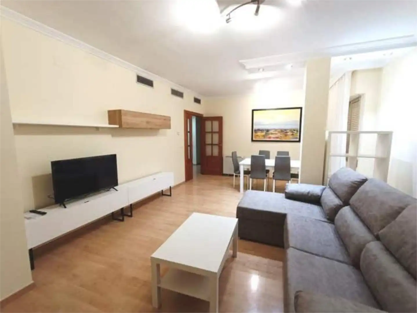 Sala de estar de Piso de alquiler en Hellín con Calefacción y Amueblado