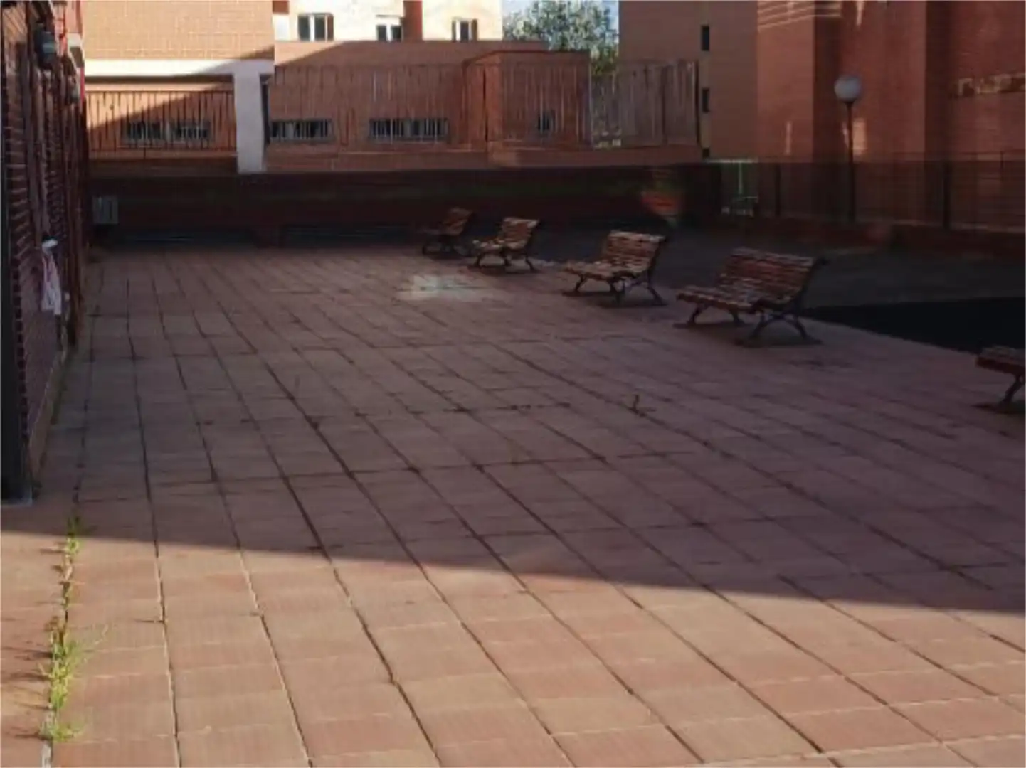 Pis en venda a Calle de la Senda, 1, Las Villas - Valparaiso - El Peral Terrassa de Pis en venda en Valladolid amb Aire condicionat, Calefacció i Jardí privat
