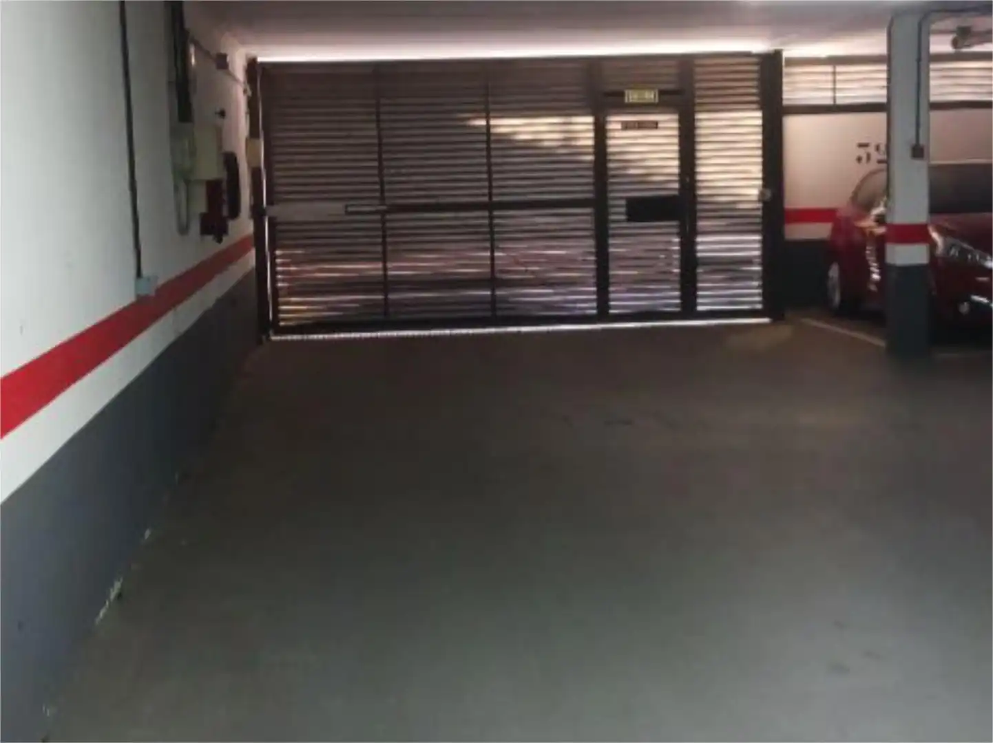 Pis en venda a Calle de la Senda, 1, Las Villas - Valparaiso - El Peral Aparcament de Pis en venda en Valladolid amb Aire condicionat, Calefacció i Jardí privat