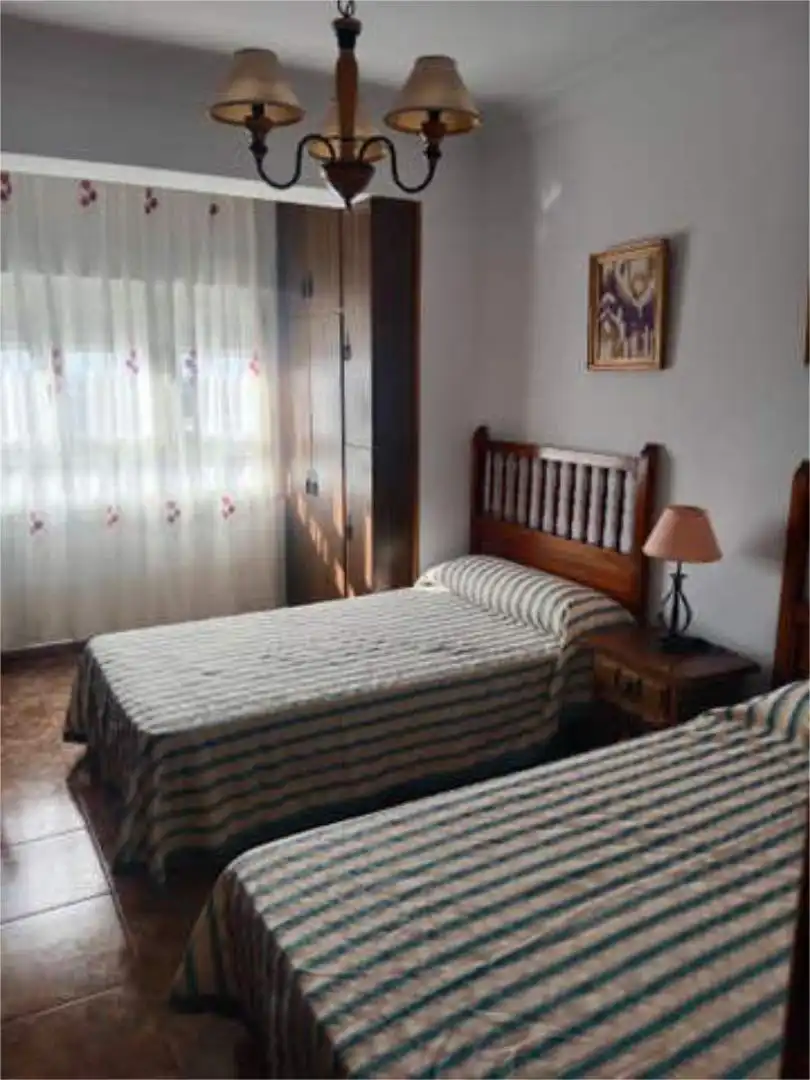 Flat for rent in Encarnación Bedroom of Flat for rent in Huesca with Heating, Terrace and Furnished