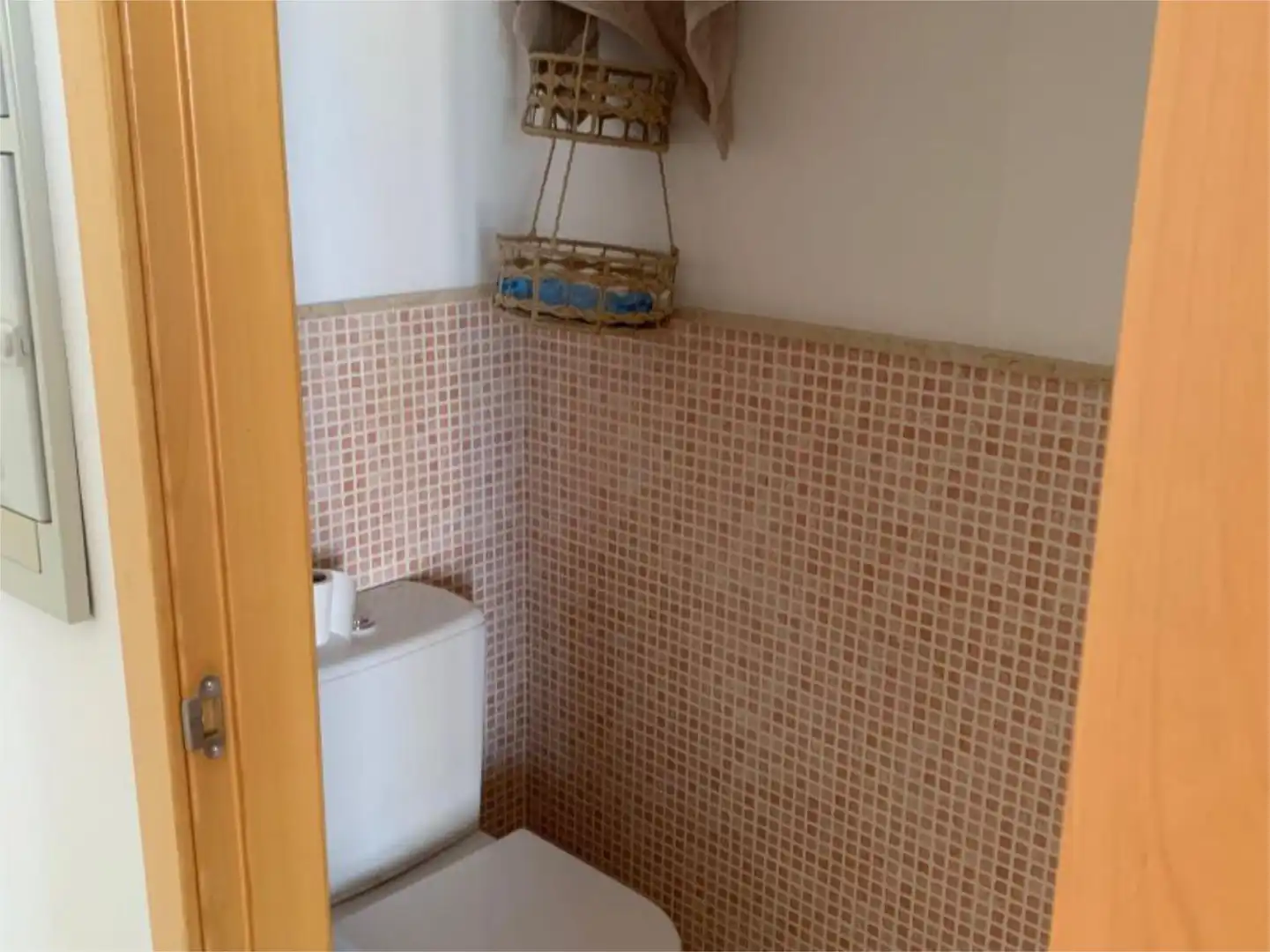 Casa adosada en venta en Urbanizacion Cortesin, 83a, Casares Golf - Casares del Sol Baño de Casa adosada en venta en Casares con Aire acondicionado, Terraza y Balcón