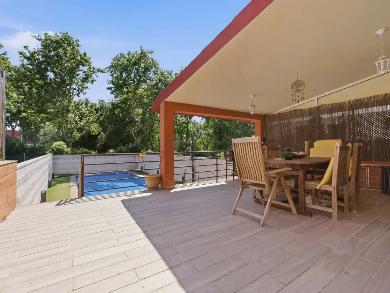 Terrassa de Casa o xalet en venda en Fuente El Saz de Jarama amb Aire condicionat, Calefacció i Jardí privat