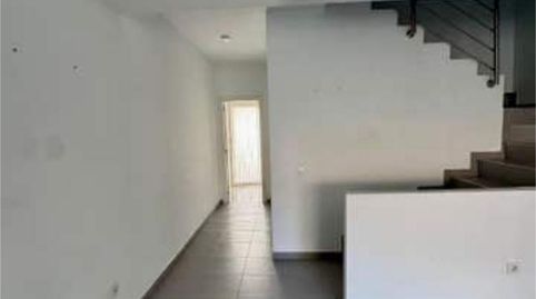 Foto 3 von Einfamilien-Reihenhaus zum Verkauf in Tielmes, Madrid