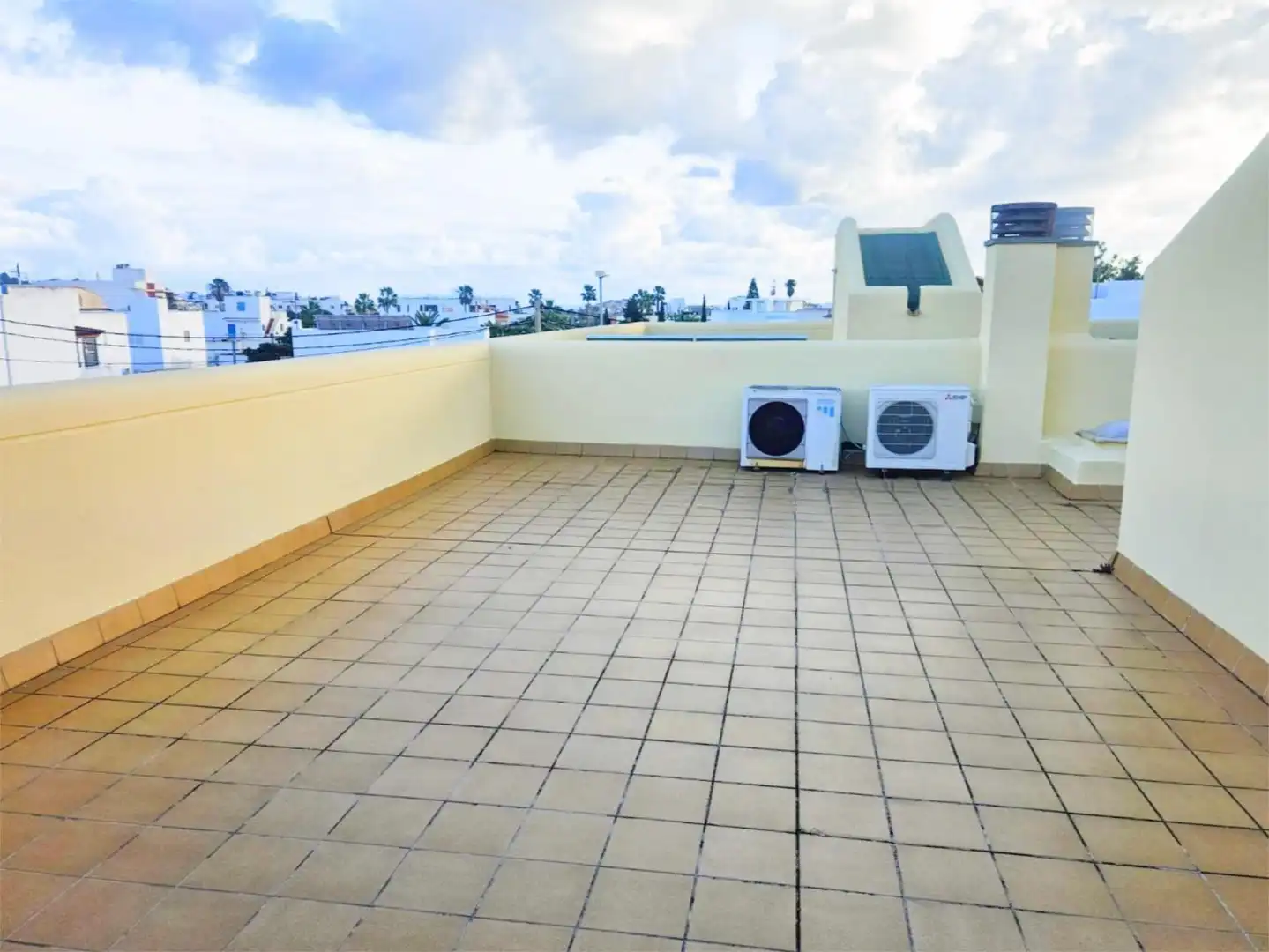 Piso en venta en Carrer de la Terrol·la, 25, Jesús Terraza de Piso en venta en Santa Eulària des Riu con Aire acondicionado, Terraza y Balcón