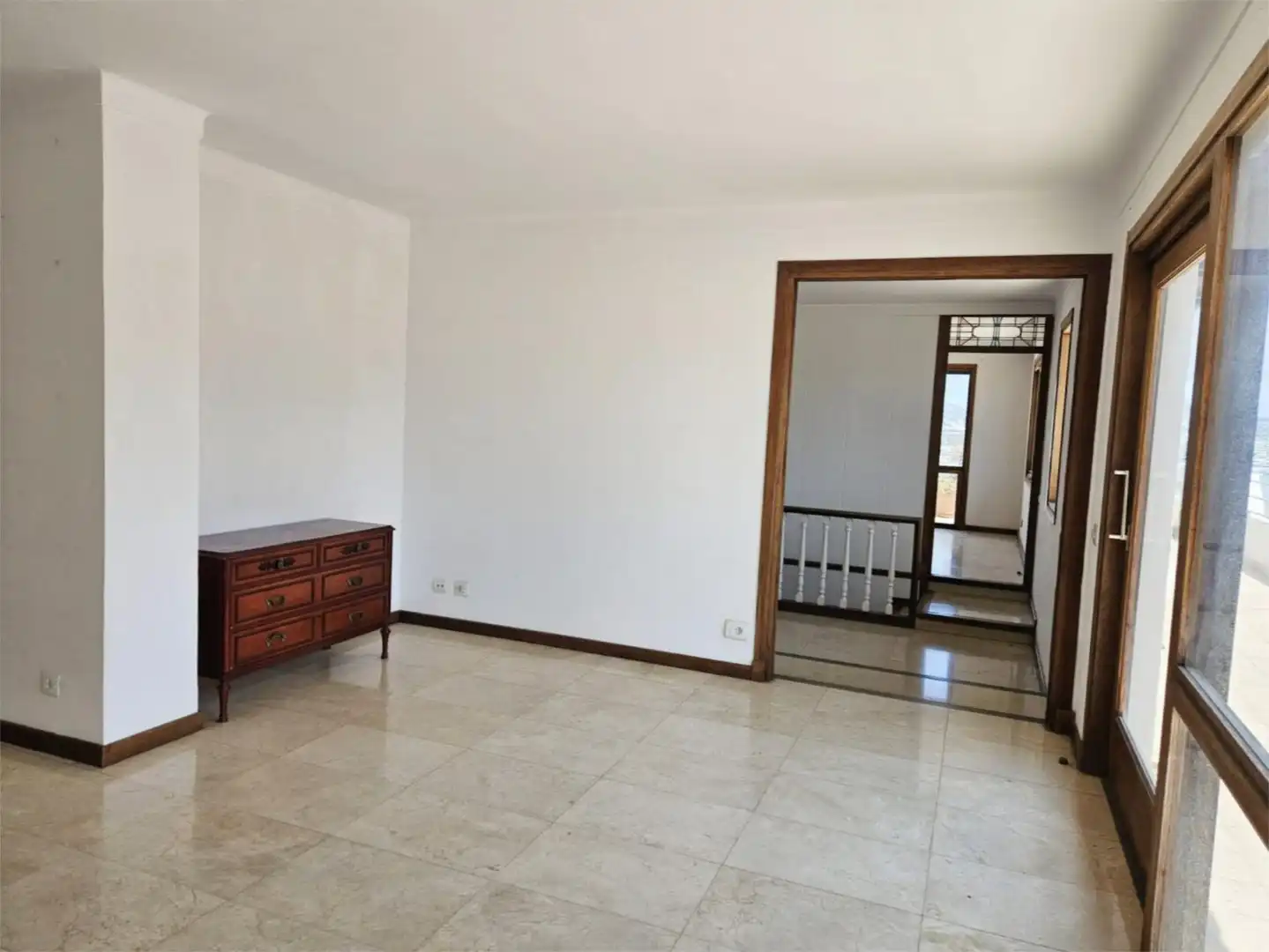 Attic for sale in Avinguda de Bartomeu de Roselló, 25, S'Eixample - Can Misses Living room of Attic for sale in Eivissa with Terrace and Balcony