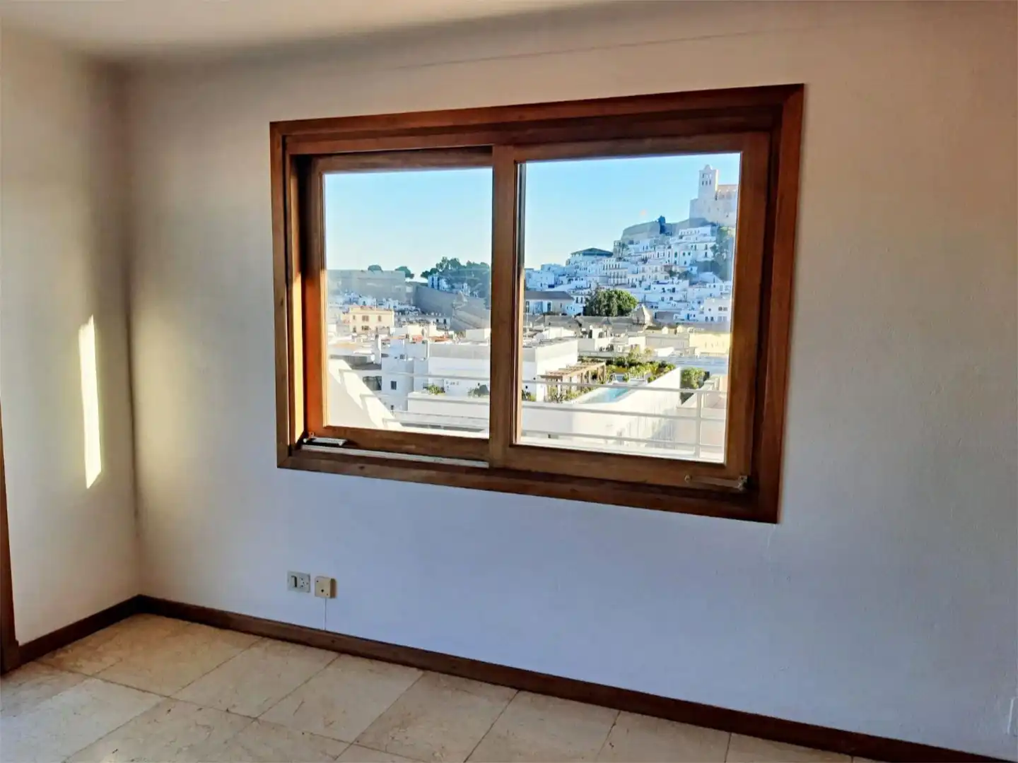 Attic for sale in Avinguda de Bartomeu de Roselló, 25, S'Eixample - Can Misses Bedroom of Attic for sale in Eivissa with Terrace and Balcony