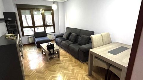 Foto 2 de Pis de lloguer a Calle Carboneras, 13g, Lucero, Madrid Capital