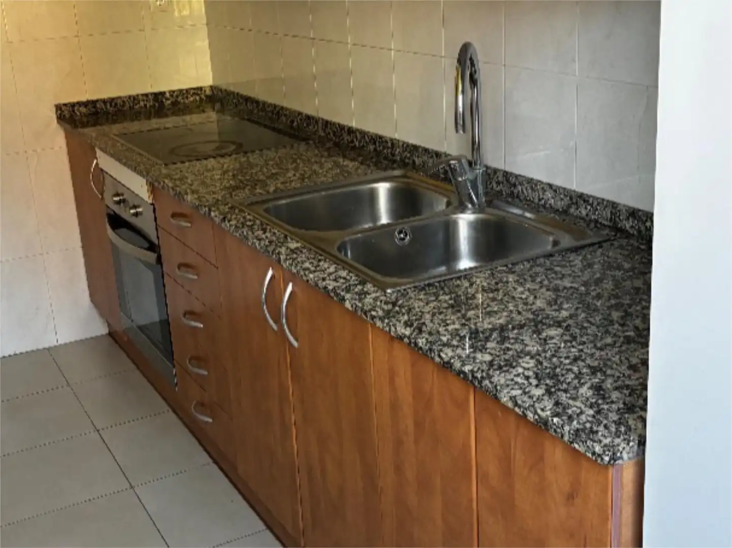 Wohnung zum Verkauf in Carrer de Barcelona, 2, Poble Nou Küche von Wohnung zum Verkauf in Manresa mit Balkon