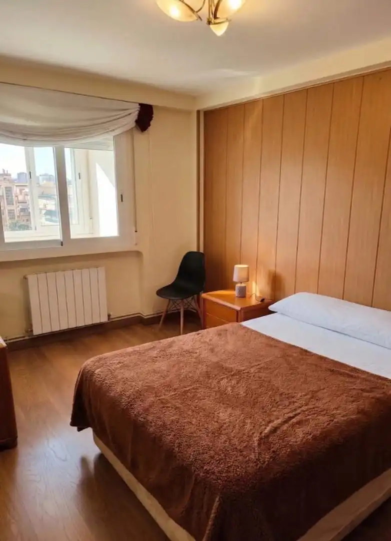 Flat for sale in Avenida de Francfort, 17, Ciudad 70 Bedroom of Flat for sale in Coslada with Air Conditioner, Heating and Private garden