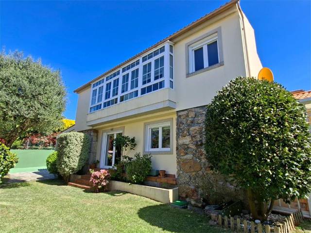 Casa-chalet en Venta en Rúa Monte Alto, 5 en Nigrán centro
