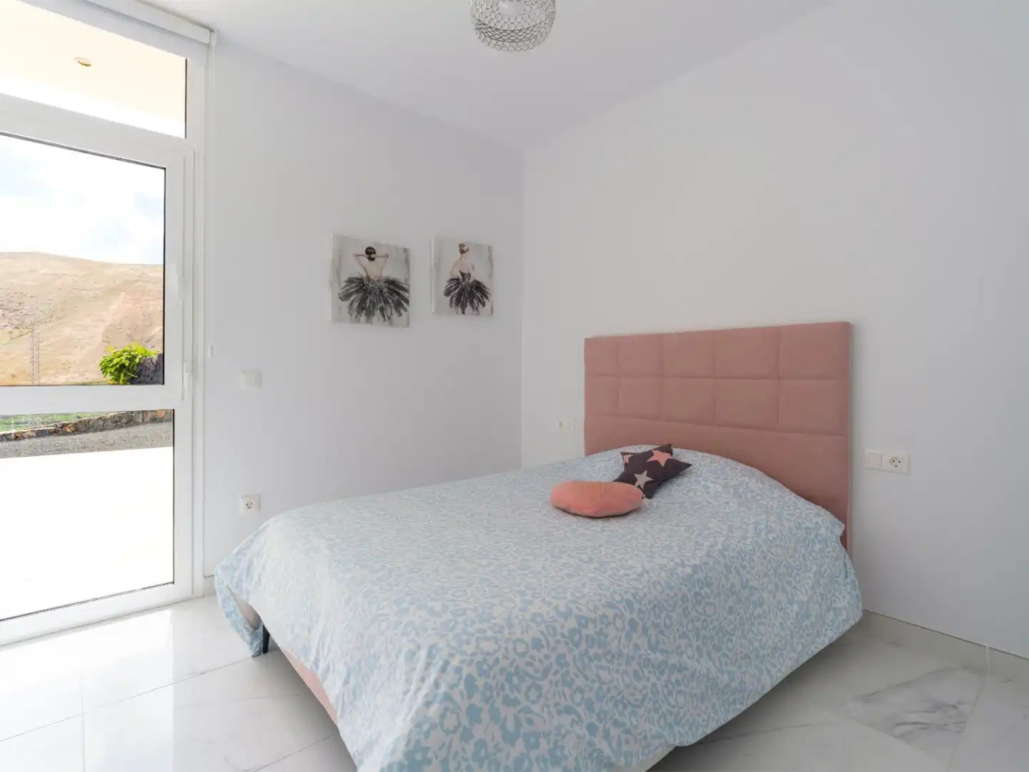 Casa o xalet en venda a Calle Mararía, 8, Femés Dormitori de Casa o xalet en venda en Yaiza amb Aire condicionat, Terrassa i Traster