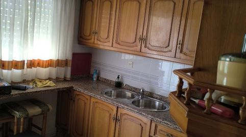 Foto 3 de Piso en venta en Calle Don Rafael Ortega Sagristá, 17, San Ildefonso - Catedral, Jaén Capital