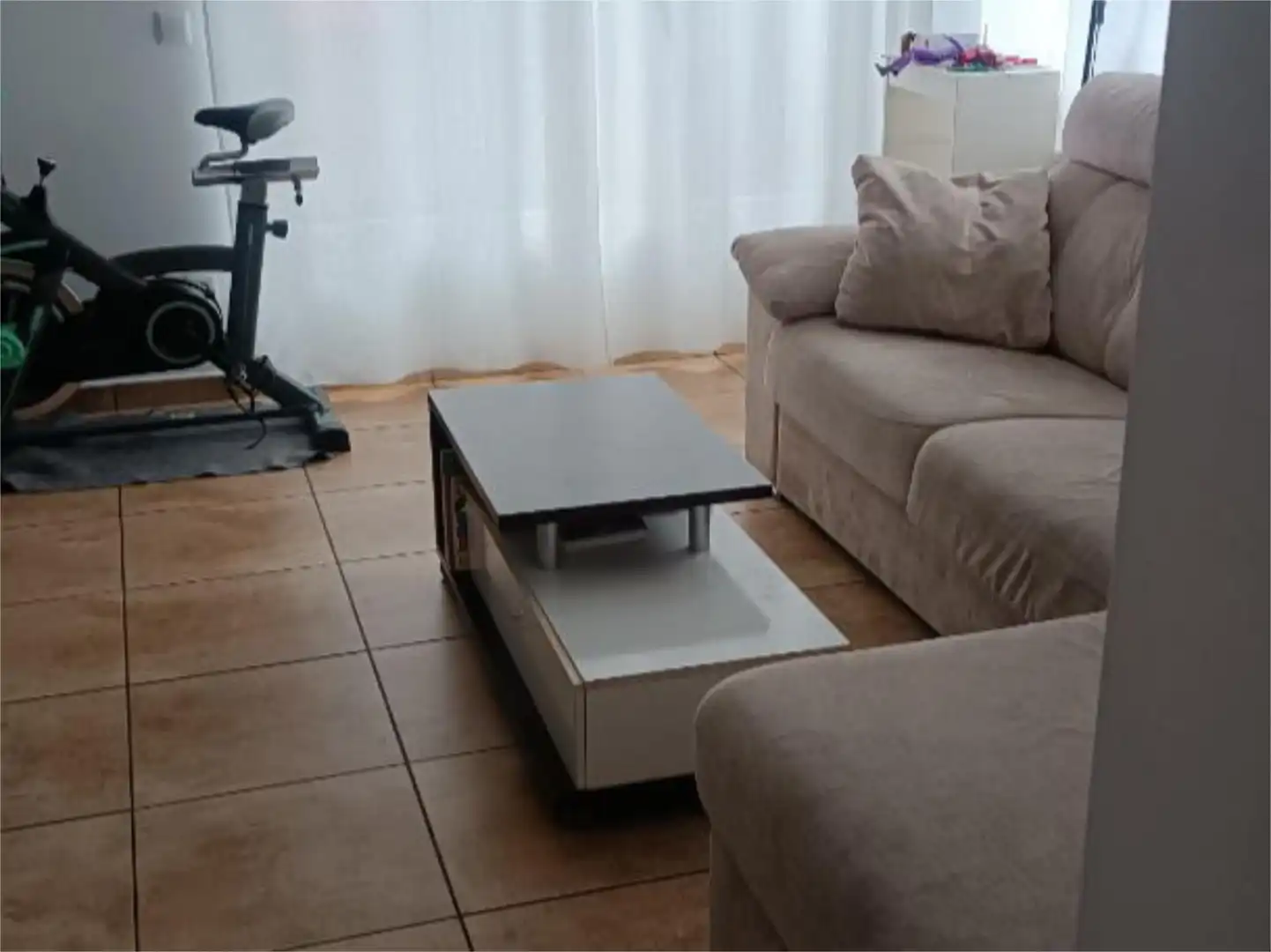 Wohnung zum Verkauf in Barrio Solarana, 4a, Arce Wohnzimmer von Wohnung zum Verkauf in Piélagos