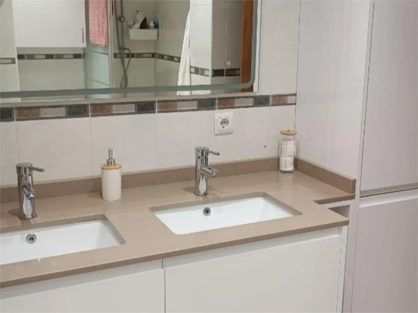 Wohnung zum Verkauf in Barrio Solarana, 4a, Arce Badezimmer von Wohnung zum Verkauf in Piélagos