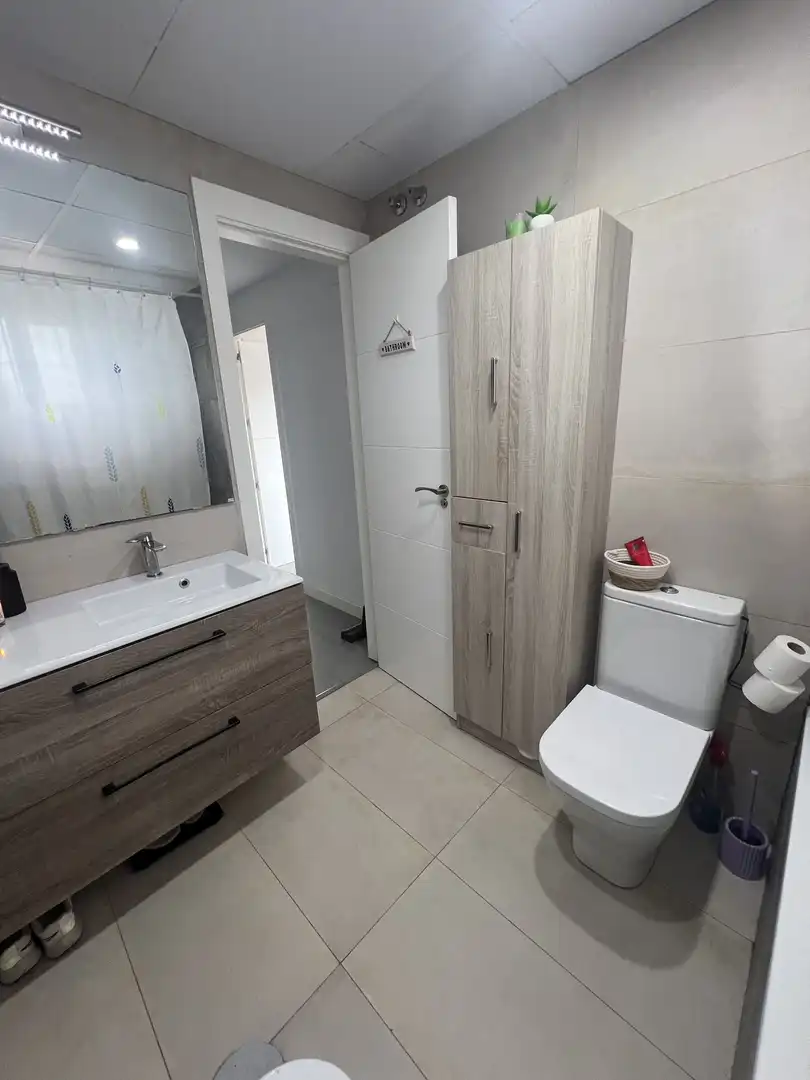 Maisonette zum Verkauf in Calle la Seo de Urgel, 8, Los Dolores Badezimmer von Maisonette zum Verkauf in Cartagena mit Klimaanlage, Terrasse und Balkon