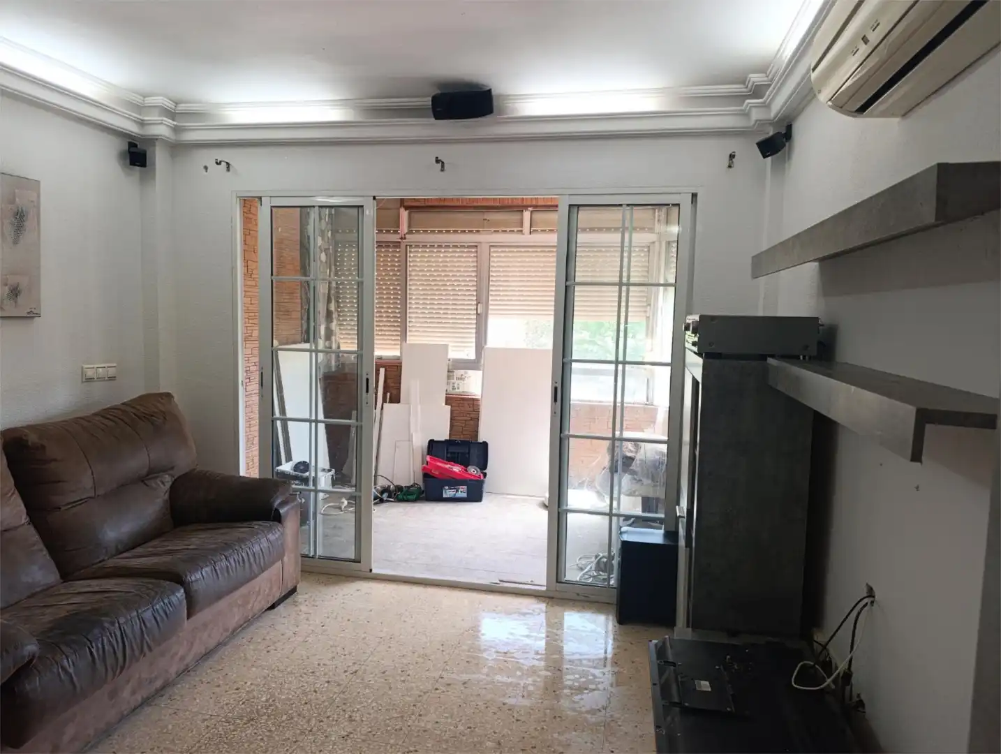 Room in Plaza de la Seguirilla, 21, Isla Chica