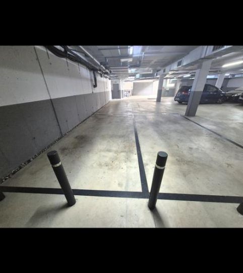 Foto 2 von Garage zur Miete in Carrer de Víctor Català, 3, Marianao, Sant Boi de Llobregat