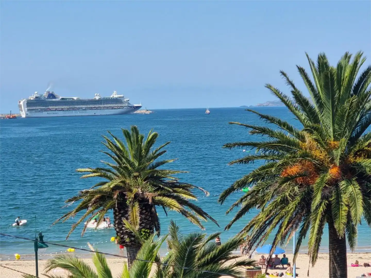 Flat for rent in Avenida Américas, 37, Perillo