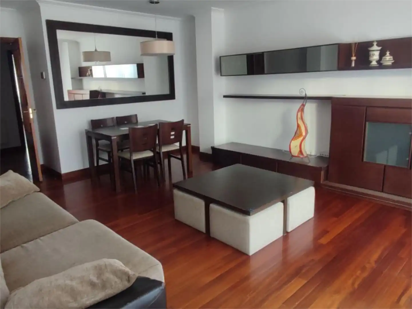 Sala de estar de Piso de alquiler en Bilbao  con Calefacción, Terraza y Amueblado