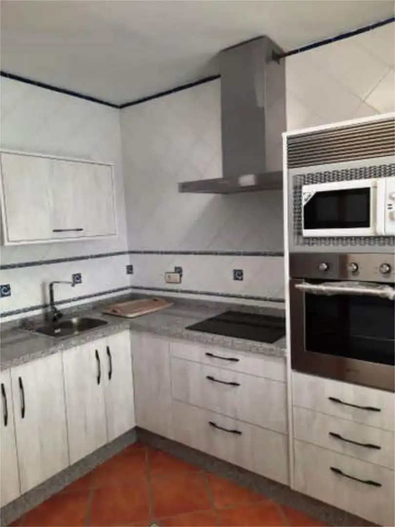 Kitchen of Flat for rent in Castilblanco  with Terrace and Furnished