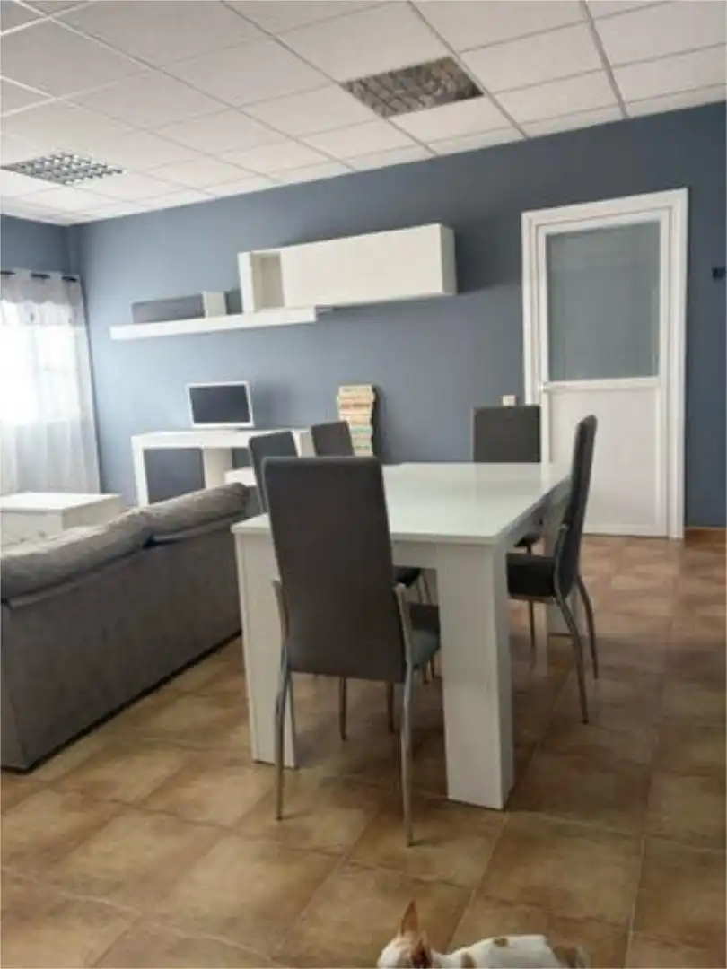 Oficina de alquiler en Patrocinio - Nueva Talavera Comedor de Oficina de alquiler en Talavera de la Reina con Aire acondicionado