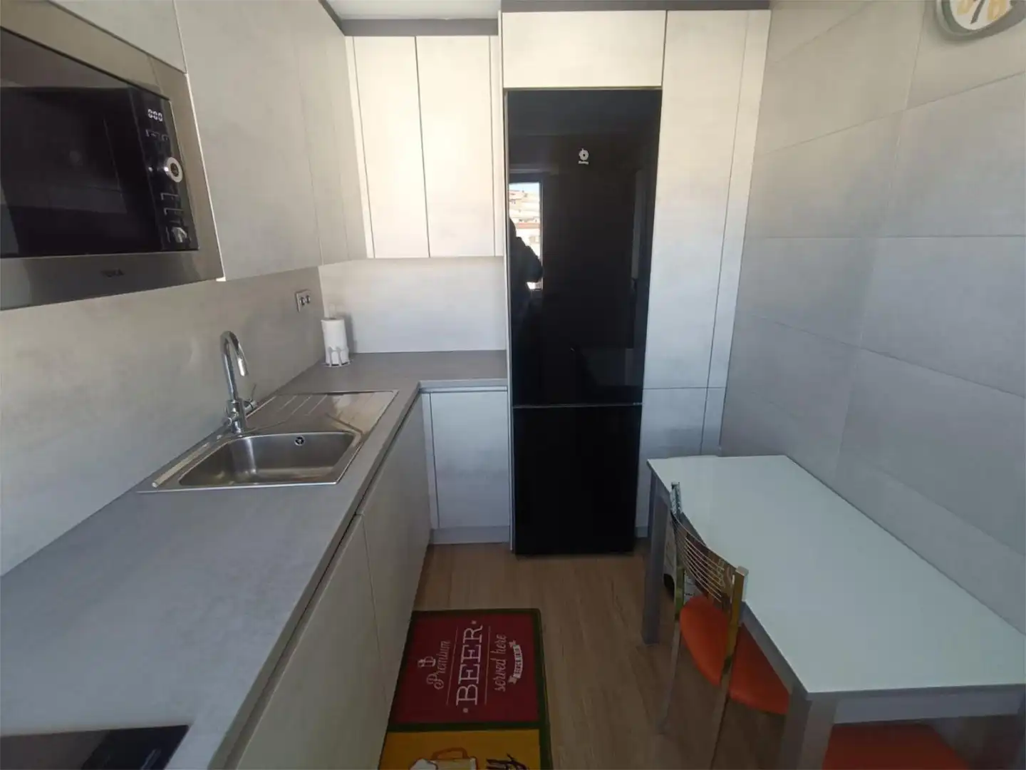 Flat for sale in Calle San Fernando, 58, Cuatro Caminos Kitchen of Flat for sale in Santander
