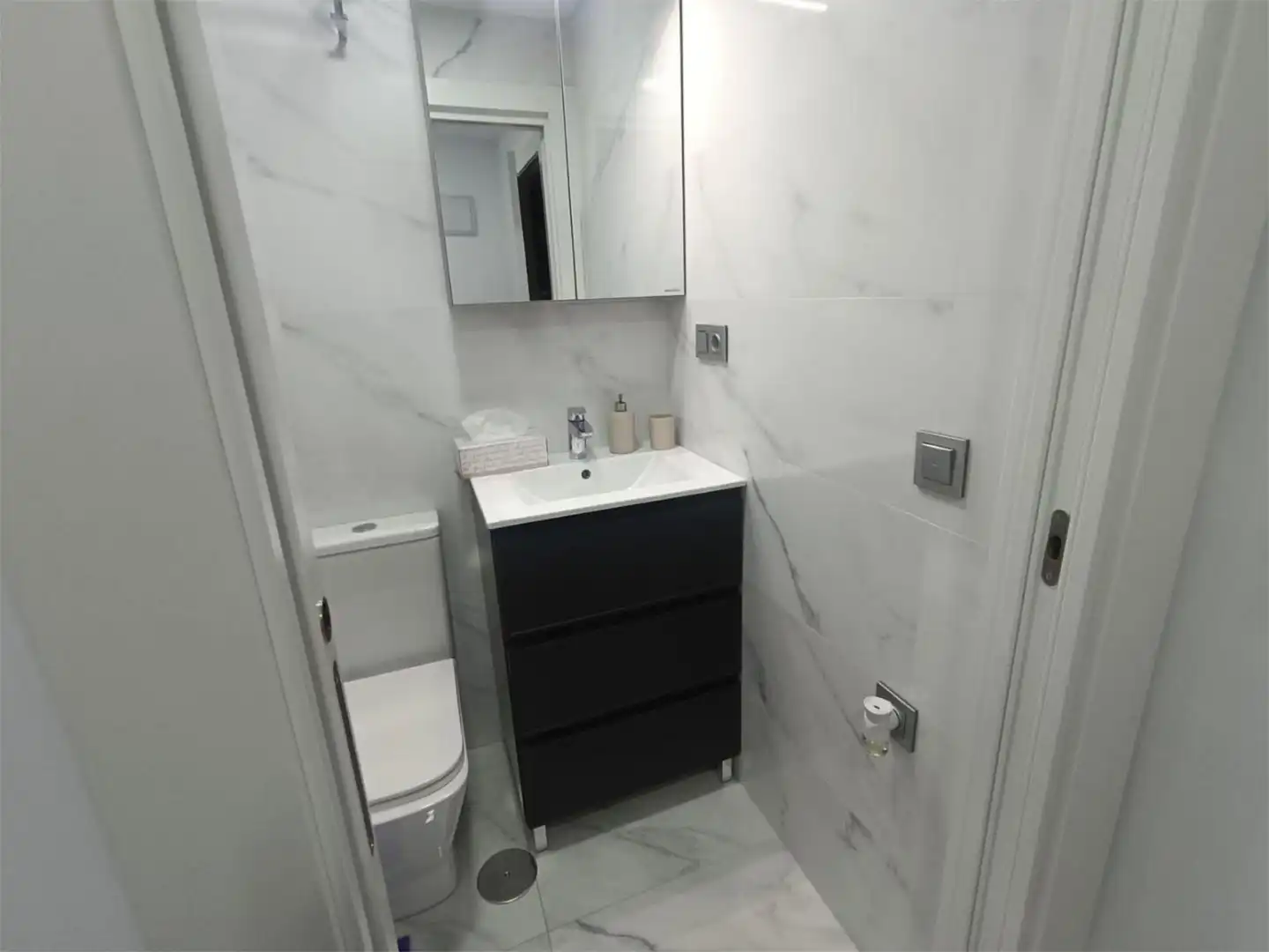 Flat for sale in Calle San Fernando, 58, Cuatro Caminos Bathroom of Flat for sale in Santander